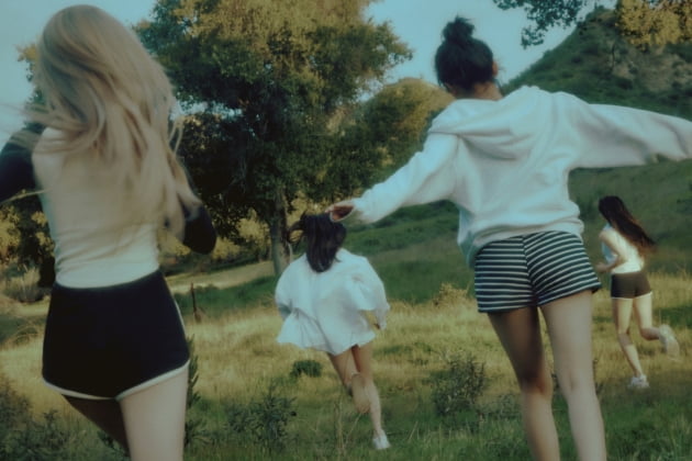 '역대급 컴백' 에스파, 'Welcome To MY World' 선공개