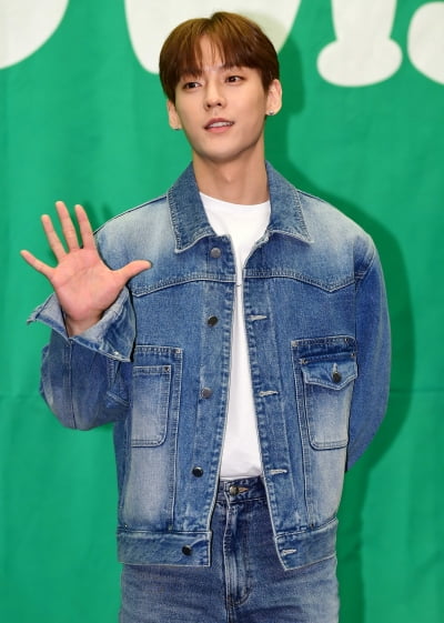 [TEN 포토] 비투비 이민혁 '다이어트로 완성된 외모'