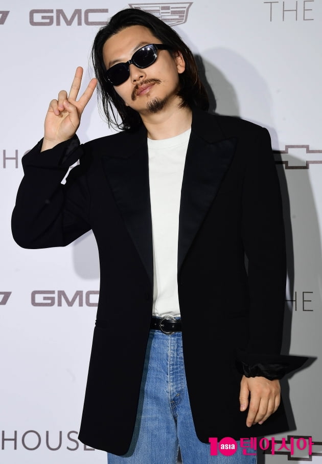 [TEN 포토] 이동휘 '터프와 귀여움 동시에'