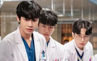 후배 이신영과 갈등 빚은 안효섭, 패닉에 빠진 이유('김사부3')