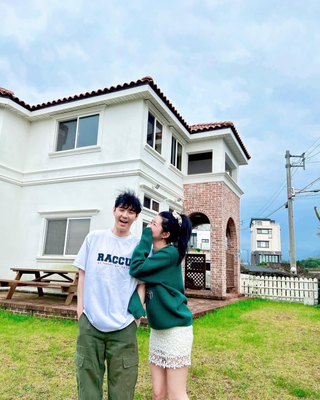 [종합] '38세 난임 고백' 김지혜, ♥최성욱과 제주살이 "4년째 안 되던 임신 준비"