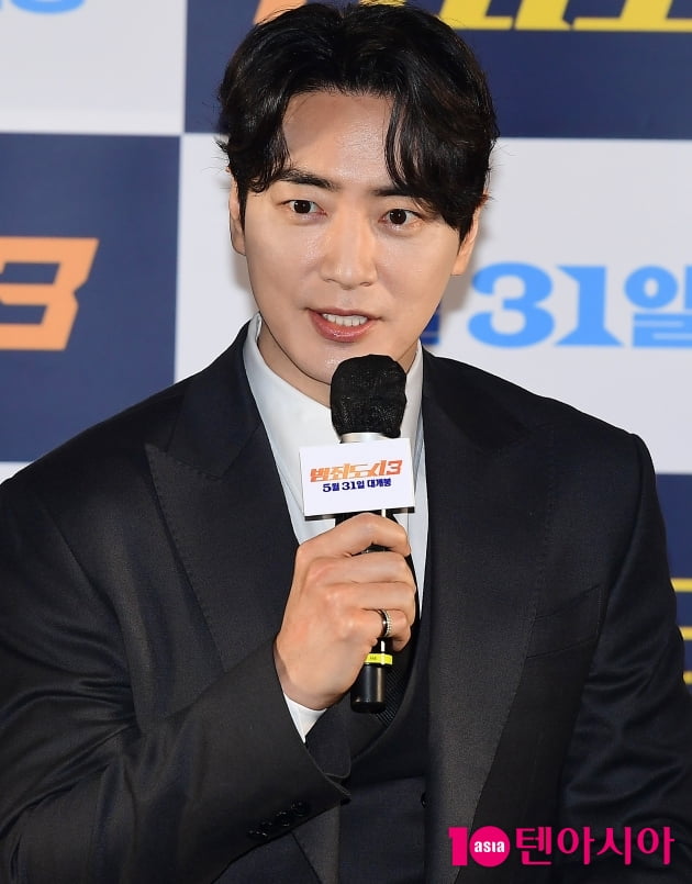 [TEN 포토] 이준혁 "살 20kg 벌크업으로 만들었다"