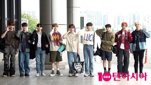 [TEN 포토] 싸이커스 '케이콘 재팬 2023 참석차 출국'