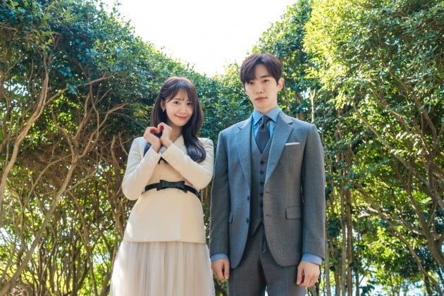 '2년만에 복귀' 이준호, '재벌집'→'닥터 차정숙' JTBC 4연타 흥행 이을까 [TEN피플]