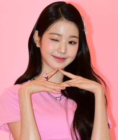 [TEN 포토] 장원영 '치명적인 윙크'