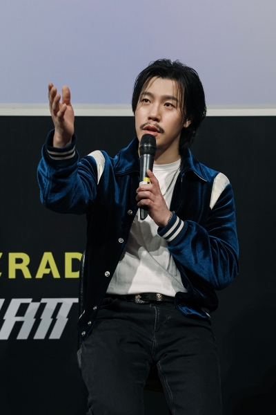 '하이브 신인' 미드낫=이현 "긴 공백 깨는 프로젝트, 음악적 고민 담았다"