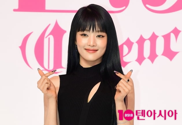 [TEN 포토] (여자)아이들 민니 '상큼한 하트'