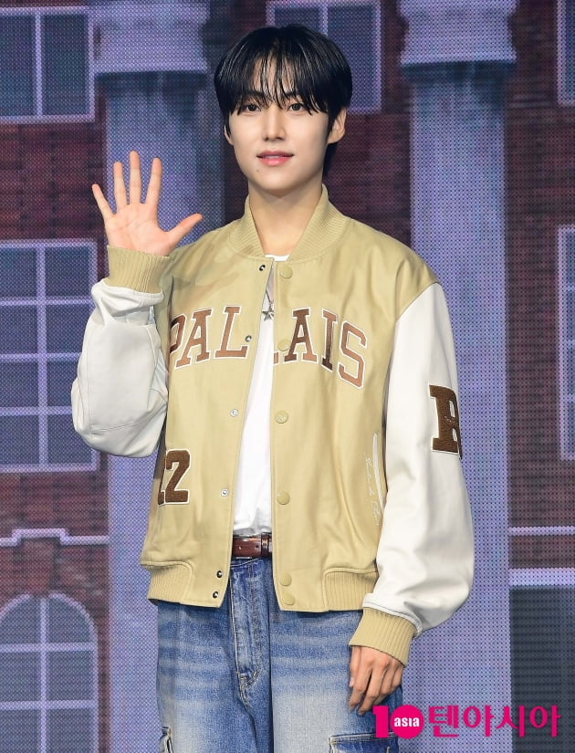 [TEN 포토] 유나이트 은상 '리더의 미소'