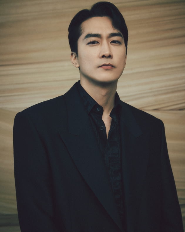 '택배기사'에 출연한 배우 송승헌. / 사진제공=넷플릭스