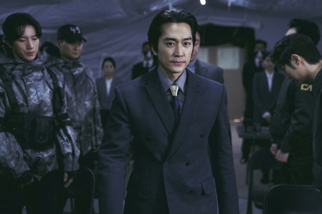 송승헌 "김우빈='비인간적'으로 친절…20대 때 싫었던 현장, 이젠 기다려져"('택배기사')[TEN인터뷰]