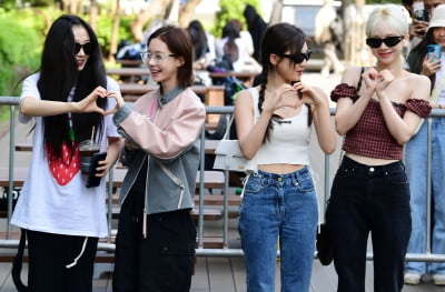 [TEN 포토] 에스파 '하트는 즐거워'