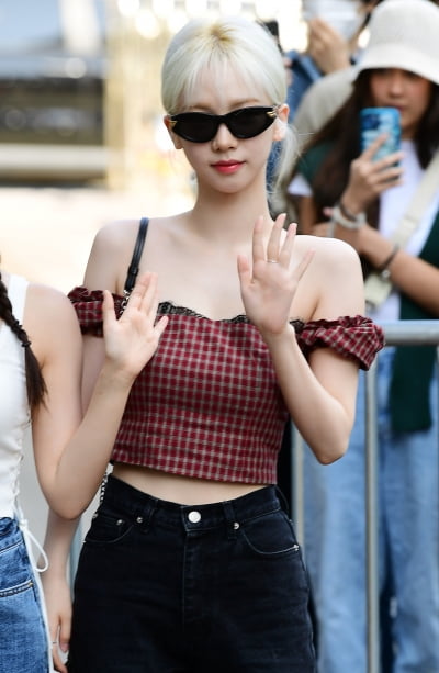 [TEN 포토] 에스파 카리나 '쇄골미인'