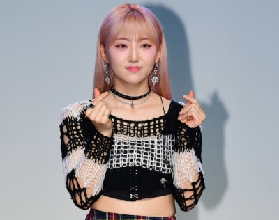 [TEN 포토] 경서 '첫 번째 미니 앨범 'ONGOING (온고잉)'으로 컴백'