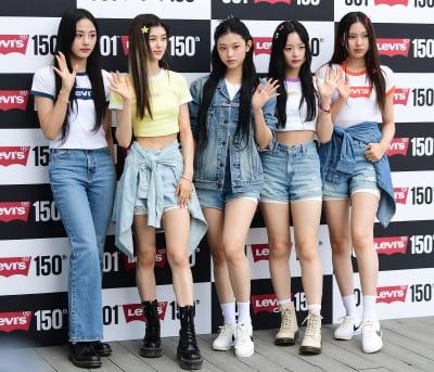 [TEN 포토] 뉴진스 '청바지가 잘 어울리는 걸그룹'