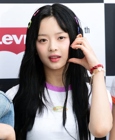 [TEN 포토] 뉴진스 하니 '두 눈에 별을 담은 것 처럼'