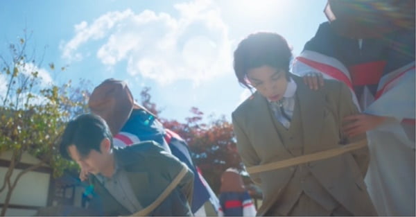 [종합] 행방불명된 김소연, 이동욱·류경수 드라마 촬영장에 소환 ('구미호뎐1938')