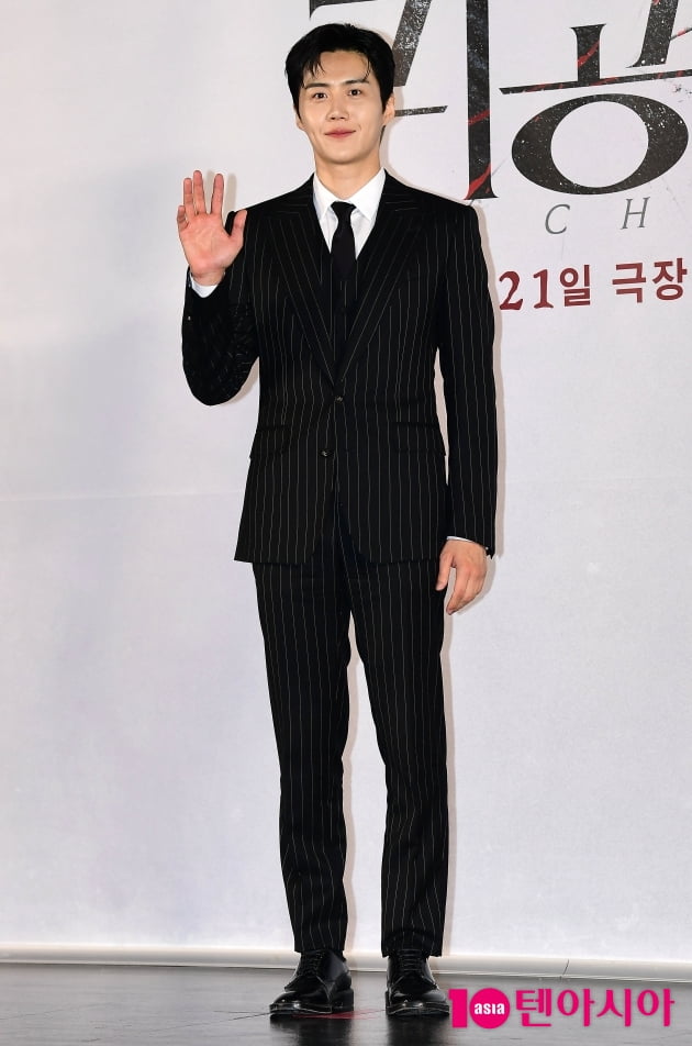 [TEN포토] 김선호 '깔끔한 귀공자'