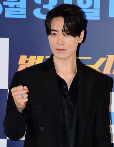 [TEN 포토] 이준혁 '조각같은 이목구비'