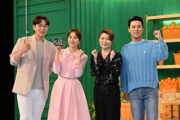 장성규, 한혜진, 김자영 PD, 장민호./사진=KBS