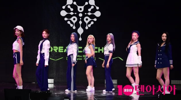 [TEN 포토] 드림캐쳐 '청량한 무대'