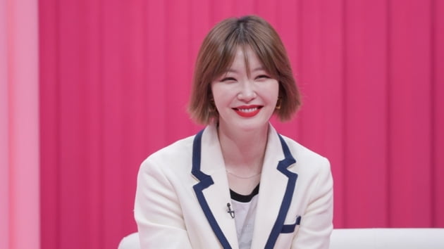 '쉬는부부' PD "30대인데 손가락 까딱할 힘 없다고…性감대 아닌 心감대 찾을 것"[일문일답]