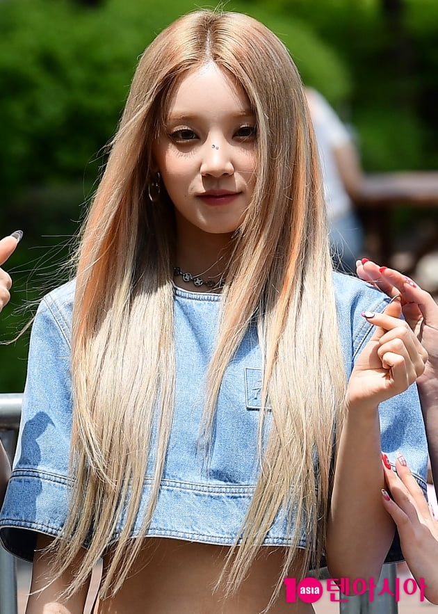 [TEN 포토] 여자아이들 우기 '상큼한 하트'