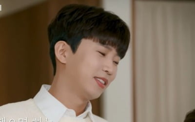 [종합] 임영웅 "빨리 장가 가라는데…母, 10년 있다가 가라고"('마이 리틀 히어로')