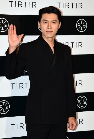 [TEN 포토] 현빈 '오늘도 멋짐'