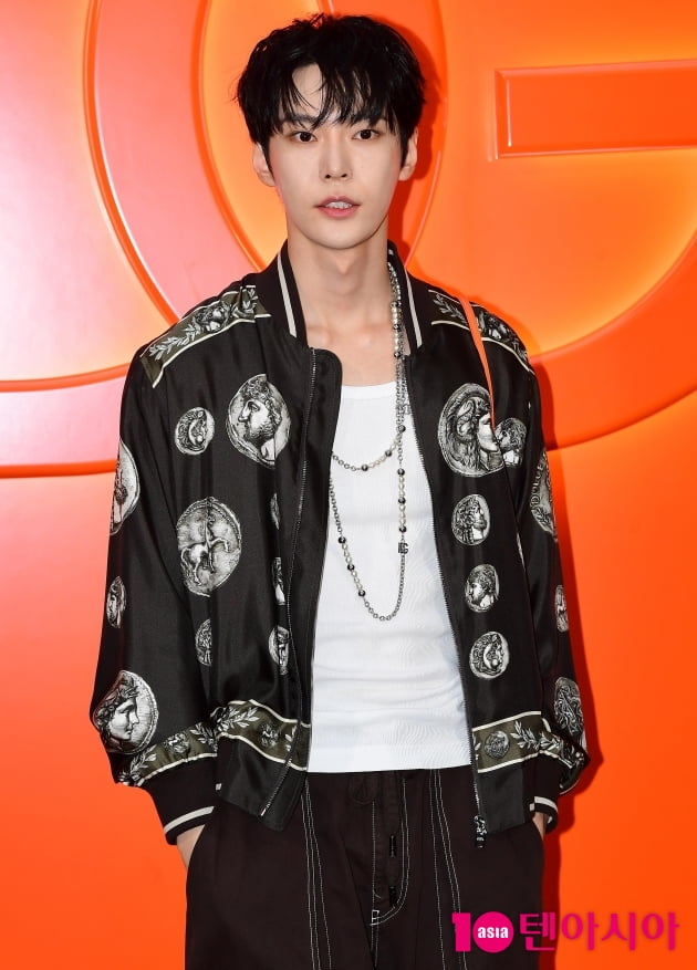[TEN 포토] NCT 도영 '소장욕구 부르는 비주얼'