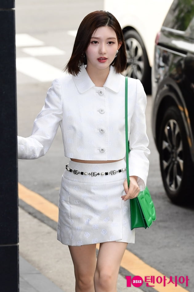 [TEN 포토] 아이브 가을 '두 눈에 별을 박은것처럼'