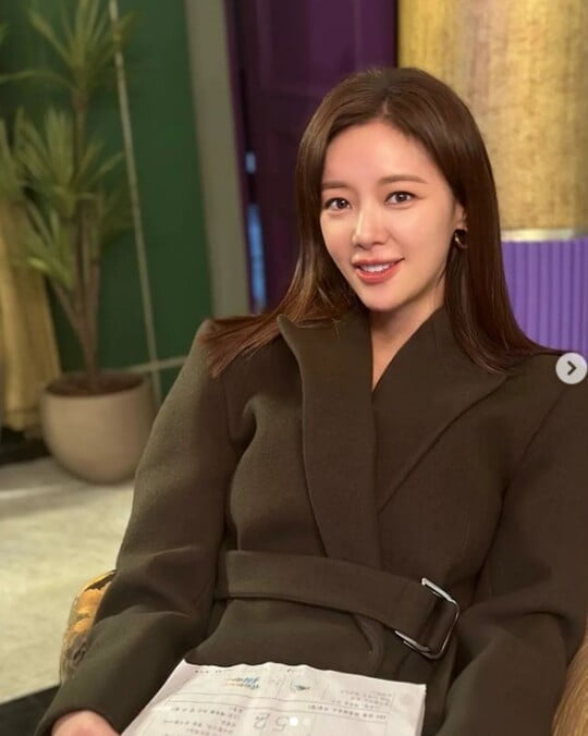(사진=황정음 SNS)