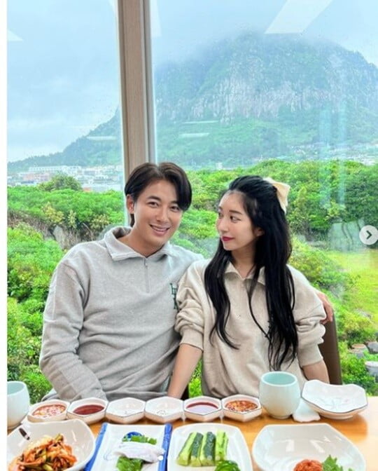 (사진=아야네 SNS)