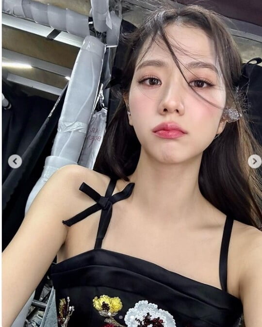 (사진=지수 SNS)