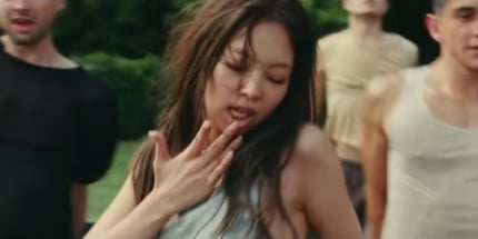 XX 행위 연상시킨 제니, ‘디 아이돌’ 결국 조기종영 굴욕[TEN이슈]