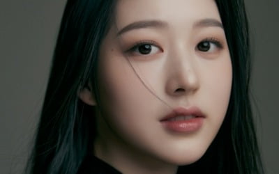 [공식] '장원영 언니' 장다아, 2학년 5반의 공주님…'피라미드 게임' 출연