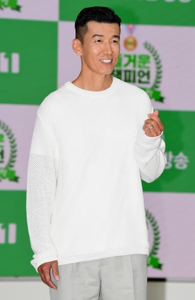 [TEN포토] 션 '선한 영향력'