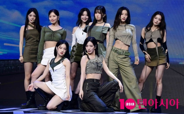 [TEN포토] 프로미스나인 '다양한 시도'