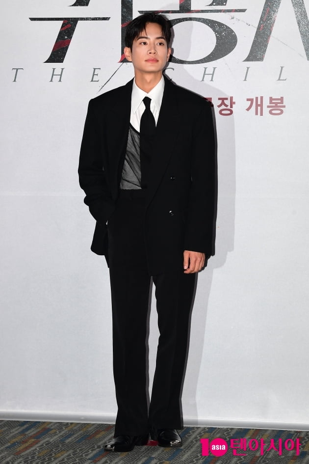 [TEN포토] 강태주 '1980:1을 뚫은 강철신인'