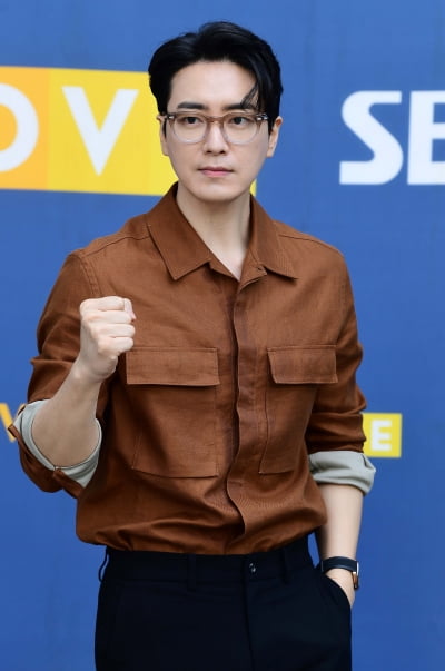 [TEN포토] 이준혁 '범죄도시3 천만가자'