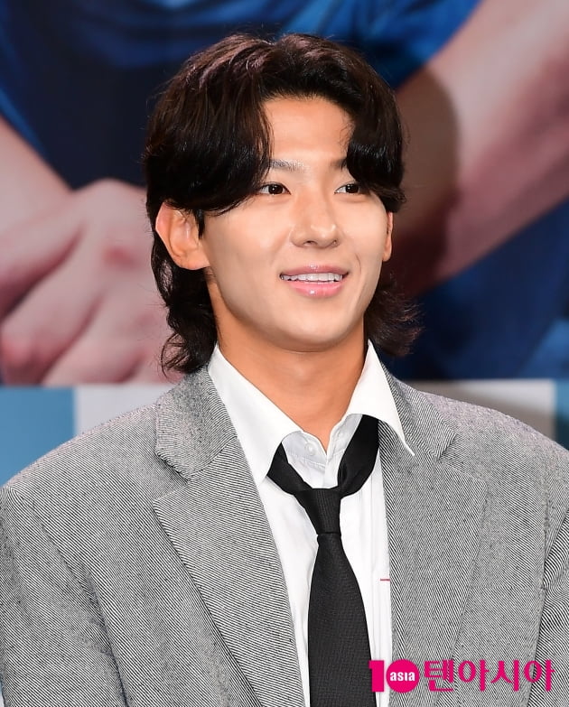  덱스 '잘생긴 기안84 첫 공중파 출연 행복한 미소' [TEN포토+]