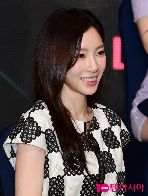 아이돌 대선배 태연, 퀸덤퍼즐 MC 나서 "지켜보겠어" [TEN포토+] 