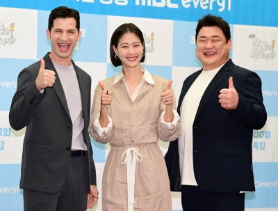 [TEN포토] 김준현-이현이-알베르토 '어서와 한국은 처음이지 최고!'