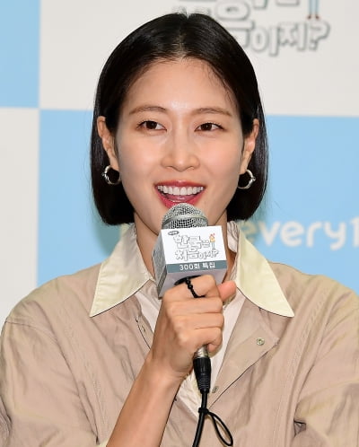 [TEN포토] 이현이 "MC 제안 왔을때 뛸듯이 기뻤다"