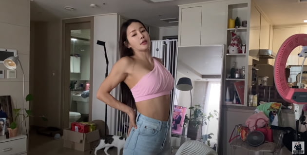 '류필립♥' 미나 "52kg 아래로 내려가기 힘들어, 폴댄스 하며 근육 유지"('필미')