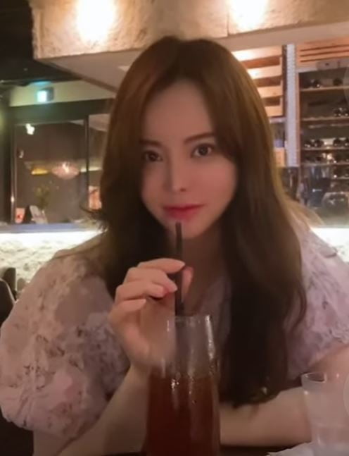 BJ 임블리, 생방송 중 유서 공개 후 극단적 선택…끝내 사망[TEN이슈]