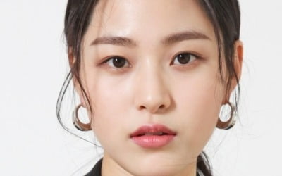 [공식] 이수경, 김남길 품 떠나 바로엔터에 새 둥지…이유미·공승연 한솥밥