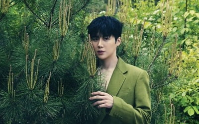 김선호 "50년 뒤? 연기만 할 수 있다면 어떤 모습도 행복할 것" [화보]