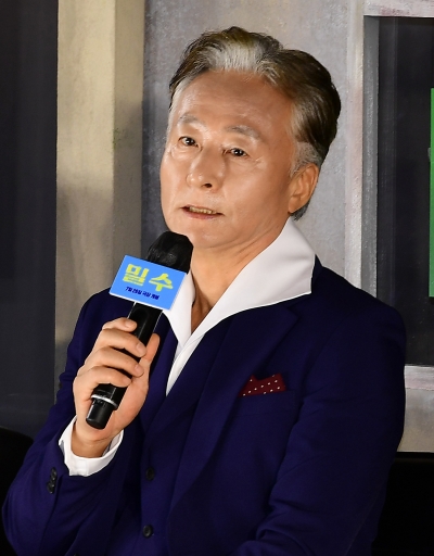 [TEN포토] 김종수 "이번 영화 잘해야 된다는 애기를 들었다"