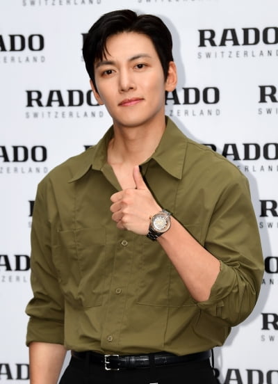 [TEN포토] 지창욱 '매력으로 빈틈없는 외모'