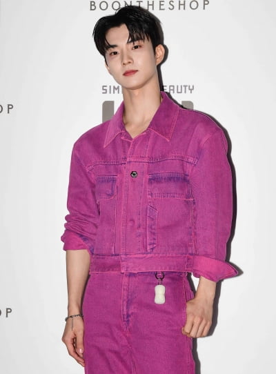 [TEN포토] 더보이즈 큐 '뚝뚝 흐르는 시크한 분위기 '